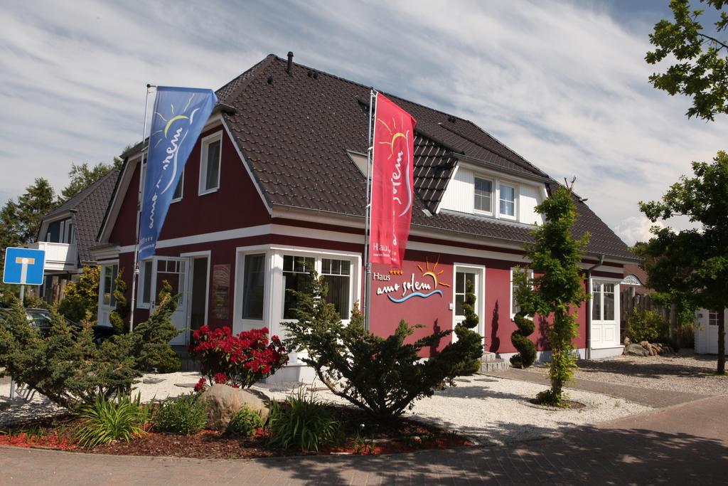 Haus Amo Solem Aparthotel Дирхаген Стая снимка