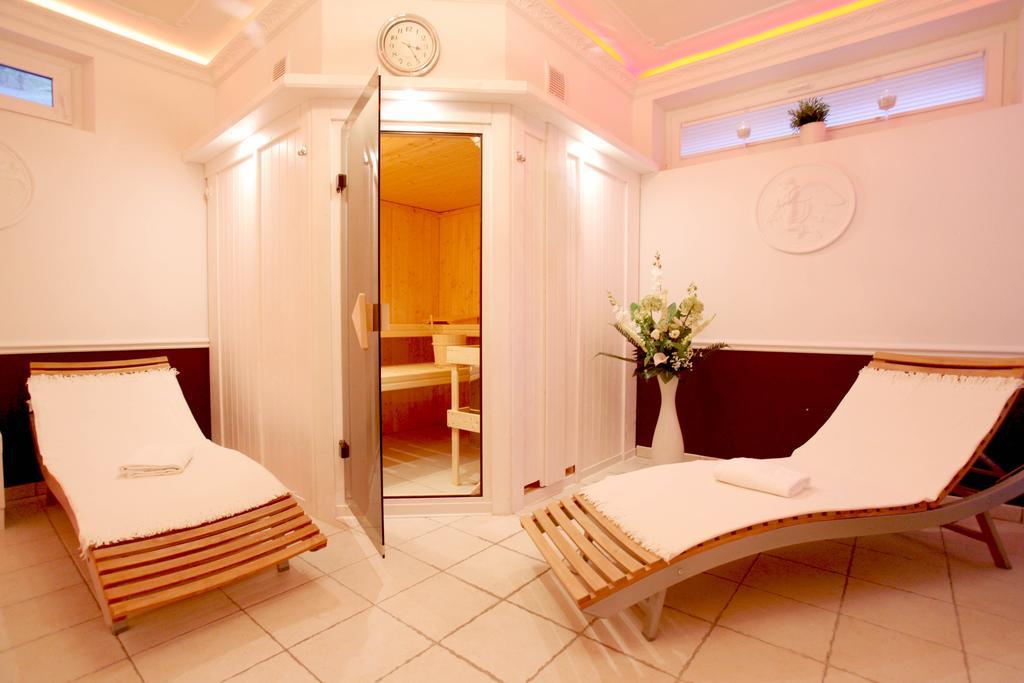 Haus Amo Solem Aparthotel Дирхаген Стая снимка
