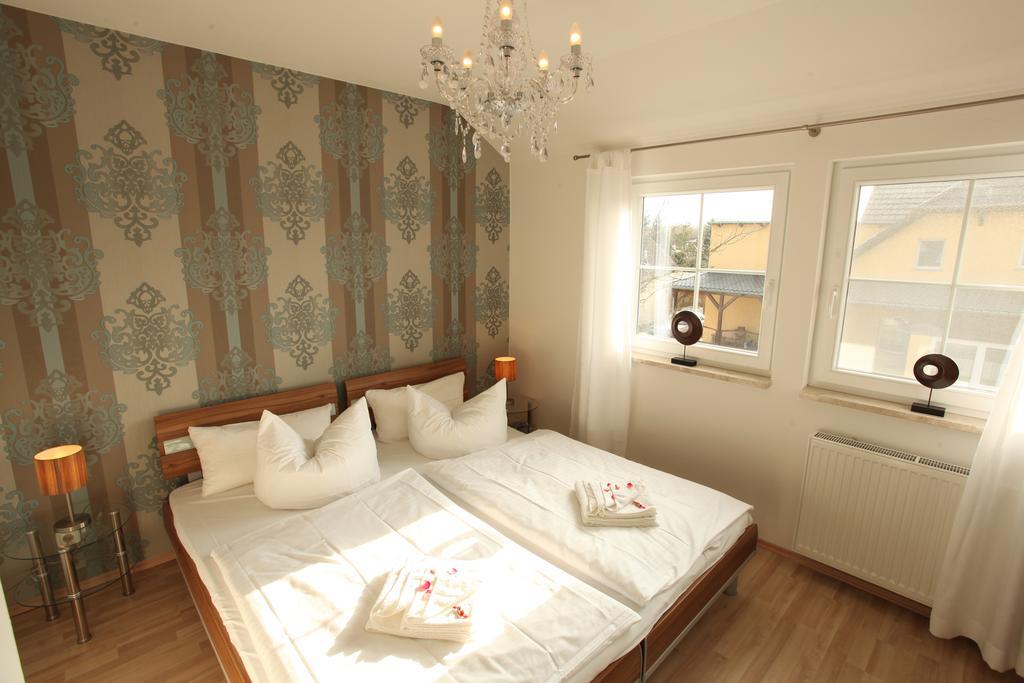 Haus Amo Solem Aparthotel Дирхаген Стая снимка