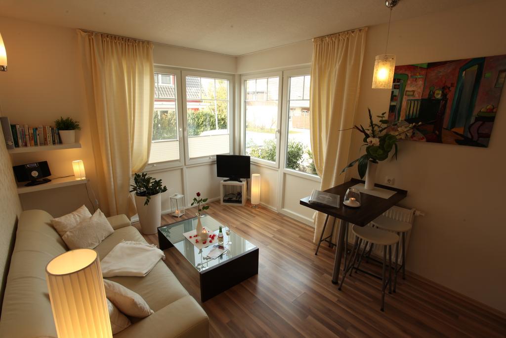 Haus Amo Solem Aparthotel Дирхаген Стая снимка